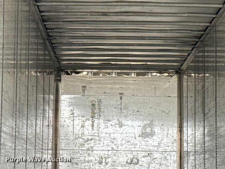 image for item EG1774 2011 Wabash dry van trailer