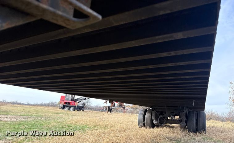 image for item EG1774 2011 Wabash dry van trailer