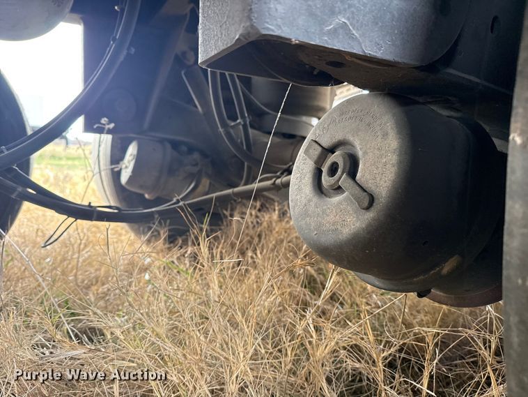 image for item EG1774 2011 Wabash dry van trailer