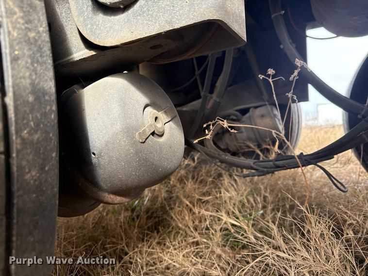 image for item EG1774 2011 Wabash dry van trailer