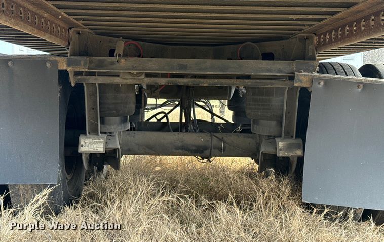 image for item EG1774 2011 Wabash dry van trailer