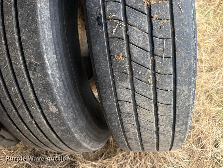 image for item EG1774 2011 Wabash dry van trailer