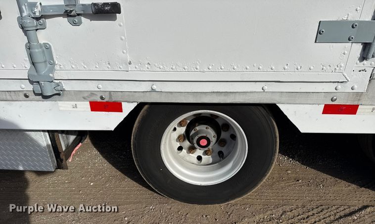 image for item EG1852 2006 Kentucky Trailer dry van trailer