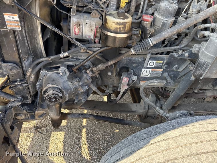 image for item EN0127 2017 Peterbilt MX-13 semi truck