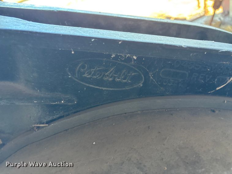 image for item EN5908 (2) Peterbilt fuel tanks