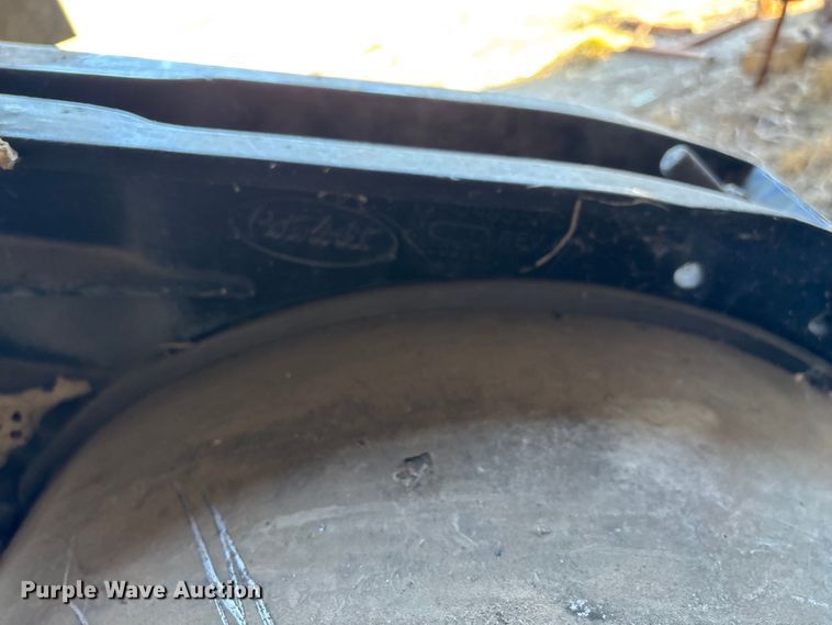 image for item EN5908 (2) Peterbilt fuel tanks