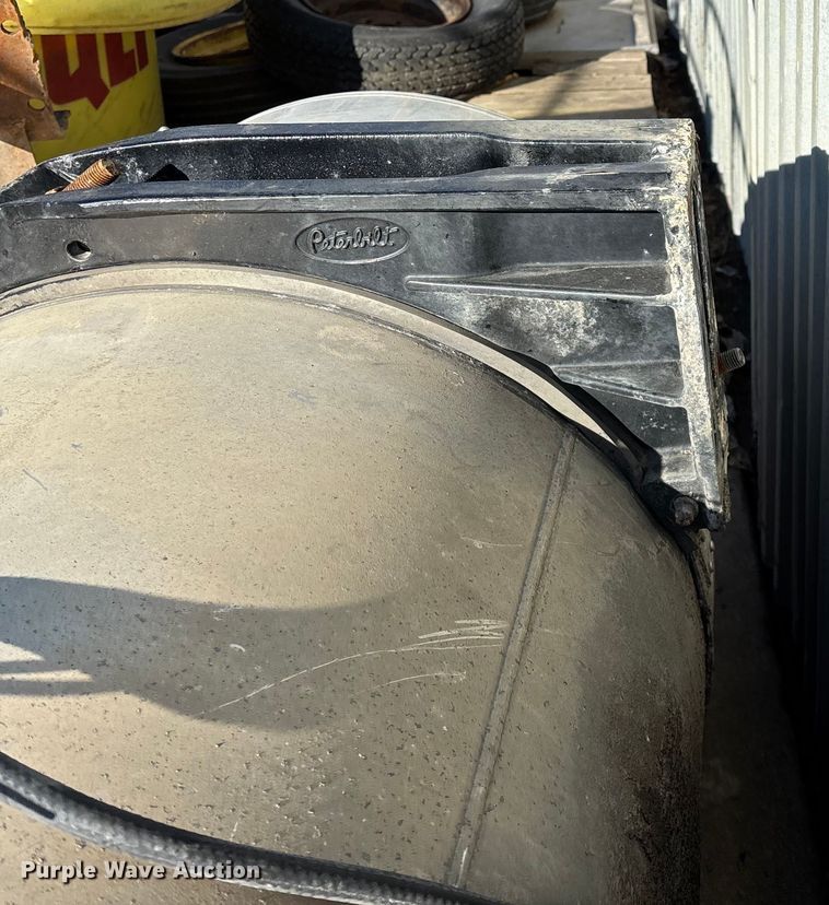 image for item EN5908 (2) Peterbilt fuel tanks