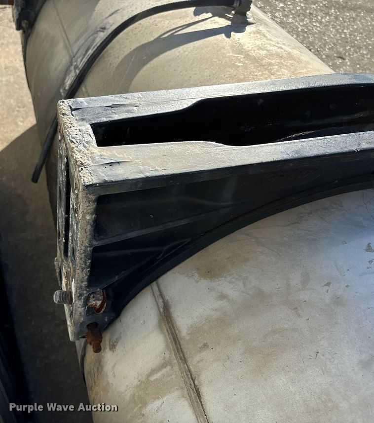 image for item EN5908 (2) Peterbilt fuel tanks