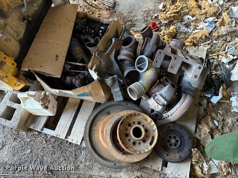 image for item EN5909 Caterpillar C15 Acert engine