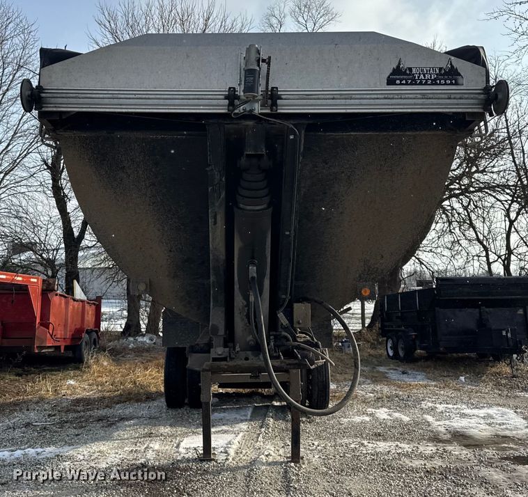 image for item ER0337 2001 L &M Manufacturing end dump trailer