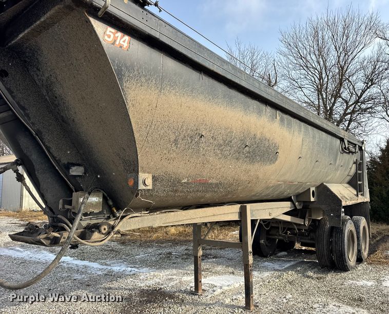 image for item ER0337 2001 L &M Manufacturing end dump trailer