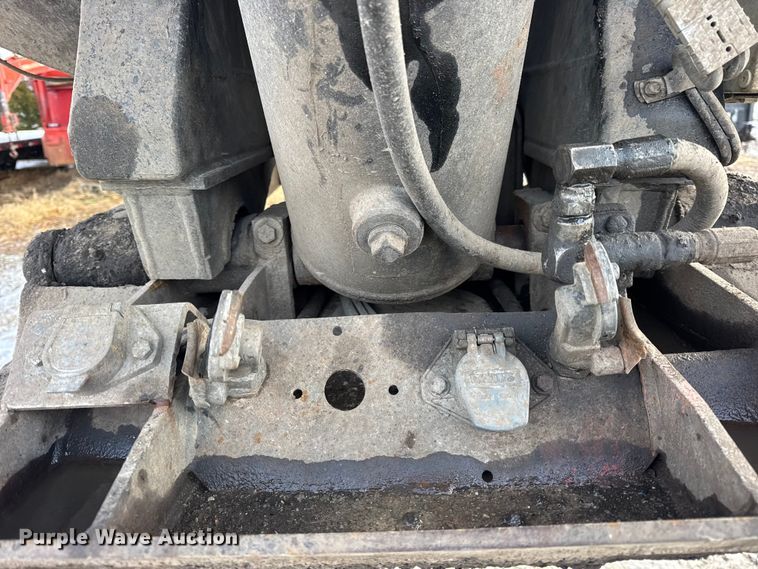 image for item ER0337 2001 L &M Manufacturing end dump trailer