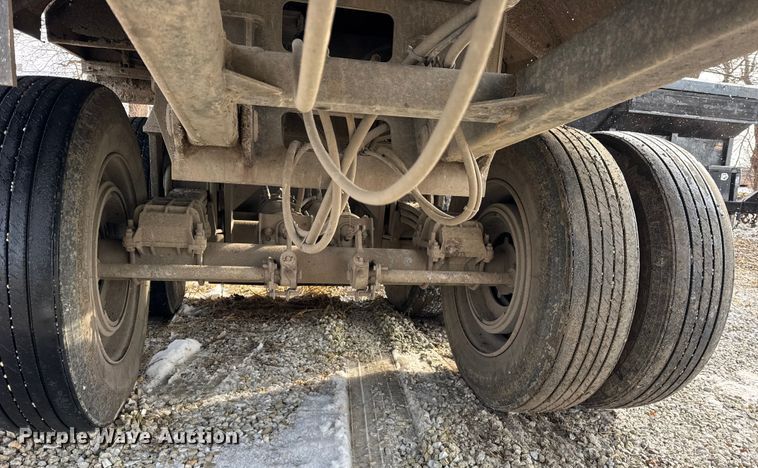 image for item ER0337 2001 L &M Manufacturing end dump trailer