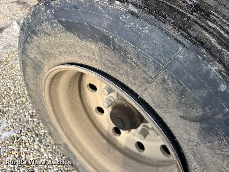 image for item ER0337 2001 L &M Manufacturing end dump trailer