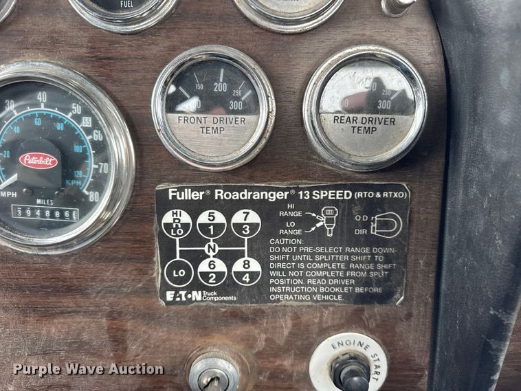 image for item ER0338 1984 Peterbilt 359 semi truck