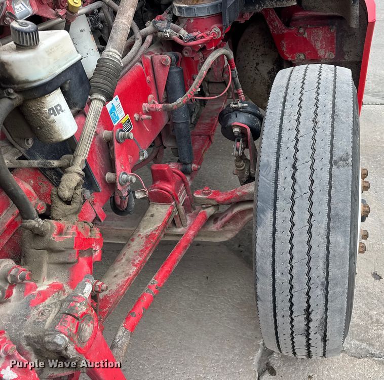 image for item ER0340 2016 Kenworth T880 semi truck