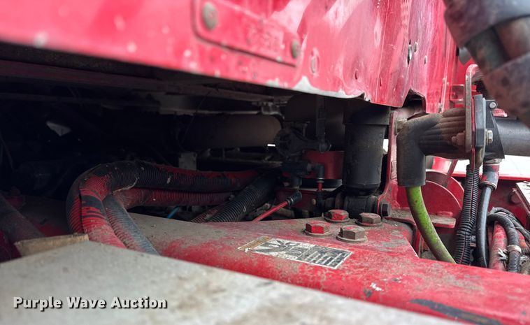 image for item ER0342 2016 Kenworth T880 semi truck