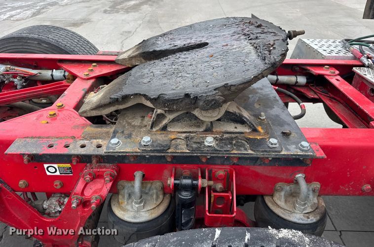 image for item ER0342 2016 Kenworth T880 semi truck