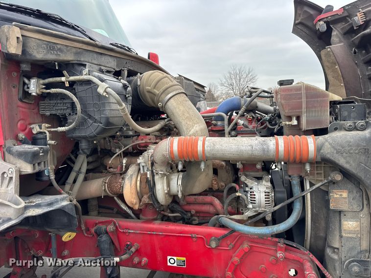 image for item ER0342 2016 Kenworth T880 semi truck