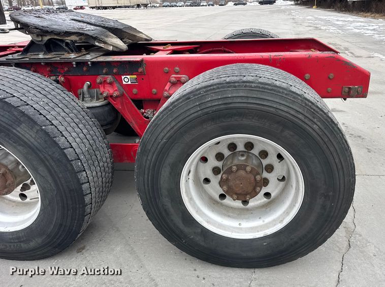 image for item ER0342 2016 Kenworth T880 semi truck