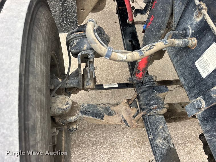 image for item ER0343 2017 Kenworth T880 semi truck