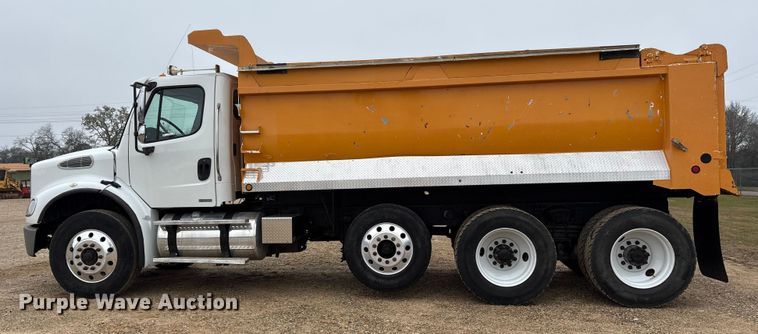 image for item ET7346 2006 Freightliner M2 Business Class dump truck