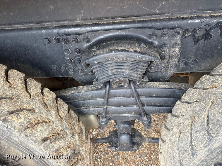 image for item ET7346 2006 Freightliner M2 Business Class dump truck