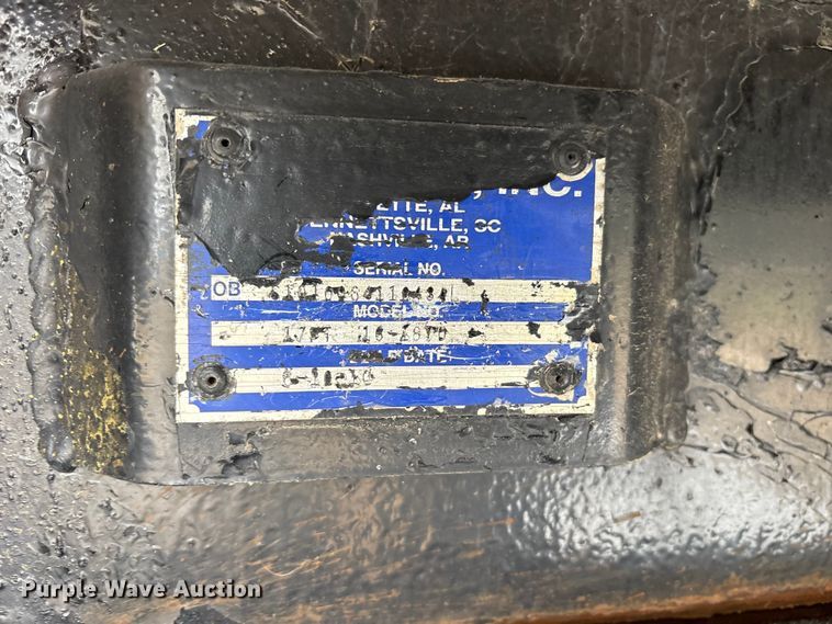 image for item ET7346 2006 Freightliner M2 Business Class dump truck