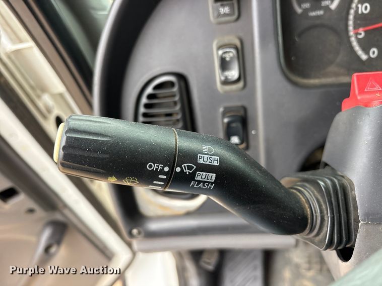 image for item ET7346 2006 Freightliner M2 Business Class dump truck