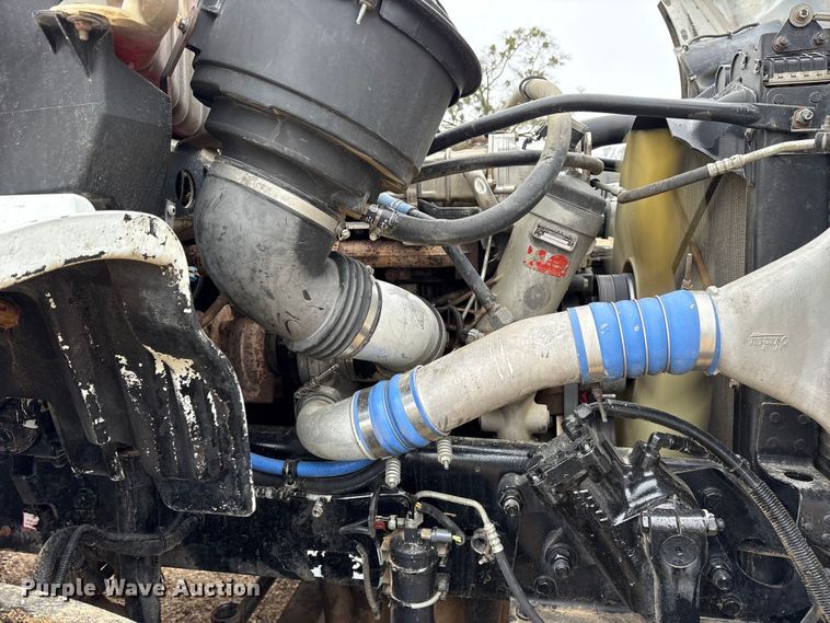 image for item ET7346 2006 Freightliner M2 Business Class dump truck