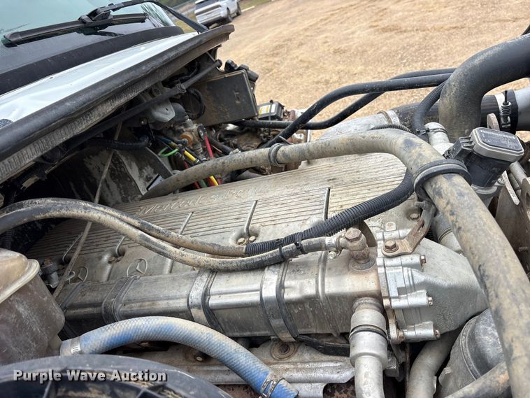 image for item ET7346 2006 Freightliner M2 Business Class dump truck