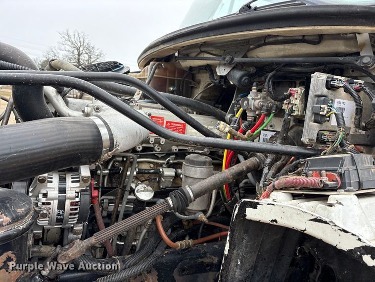 image for item ET7346 2006 Freightliner M2 Business Class dump truck