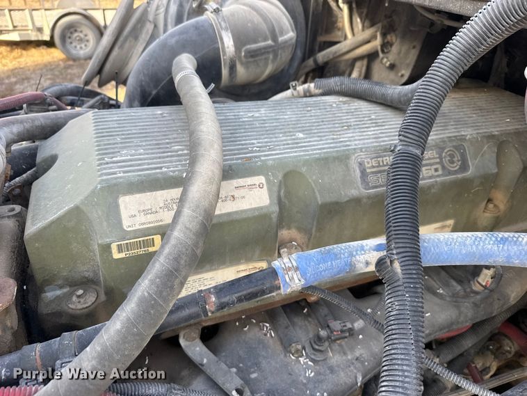 image for item EU6498 2007 Freightliner Century Class semi truck