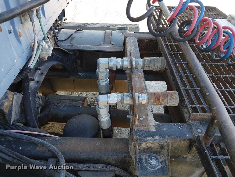 image for item FK0898 1994 Ford L9000 Aero Max semi truck