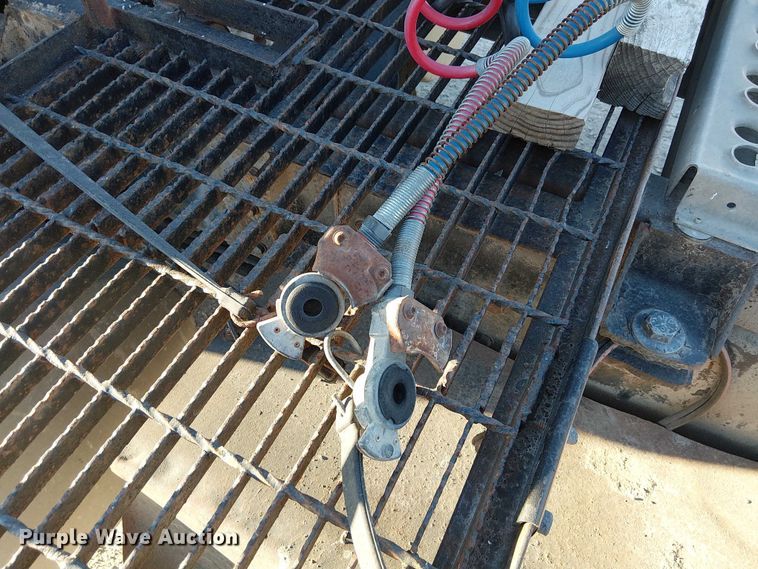 image for item FK0898 1994 Ford L9000 Aero Max semi truck