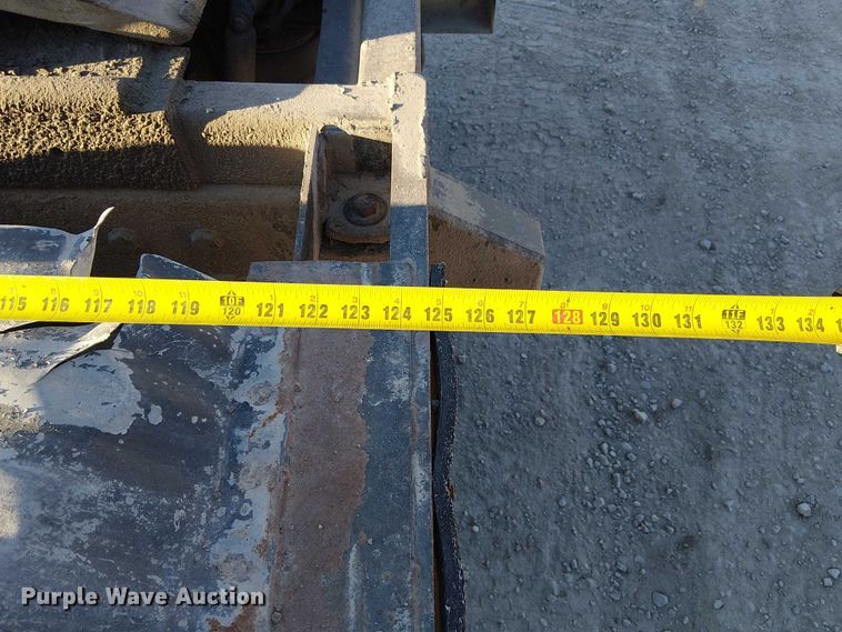 image for item FK0898 1994 Ford L9000 Aero Max semi truck