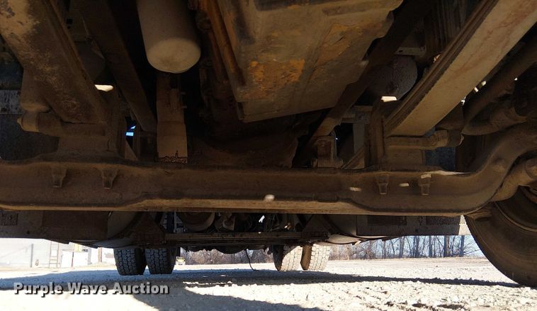 image for item FK0898 1994 Ford L9000 Aero Max semi truck