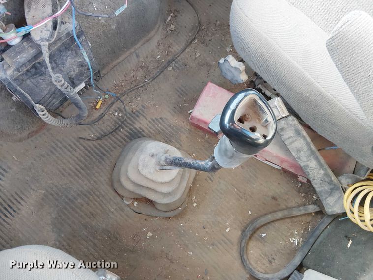 image for item FK0898 1994 Ford L9000 Aero Max semi truck