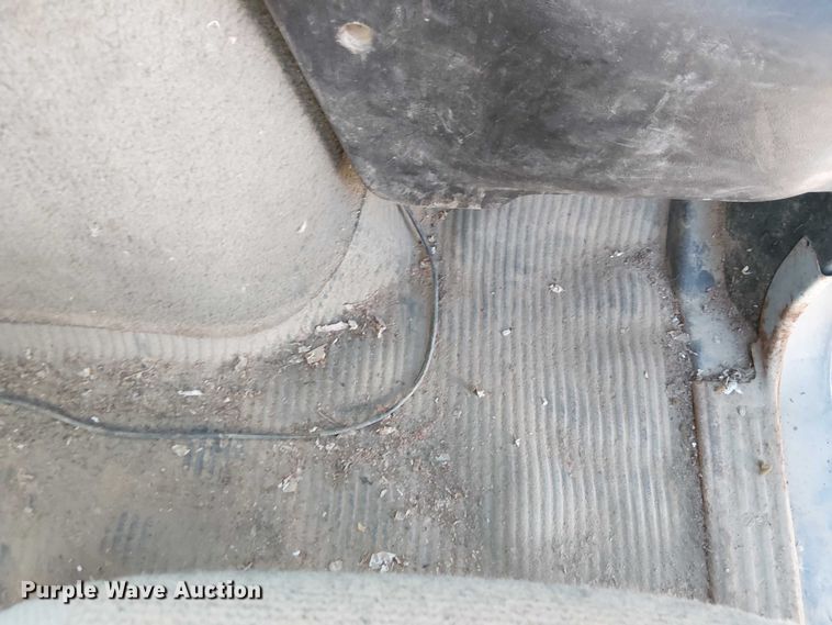 image for item FK0898 1994 Ford L9000 Aero Max semi truck