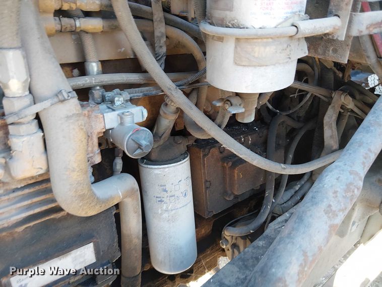 image for item FK0898 1994 Ford L9000 Aero Max semi truck