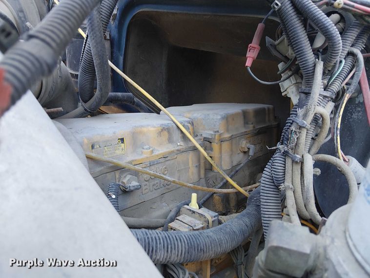 image for item FK0898 1994 Ford L9000 Aero Max semi truck