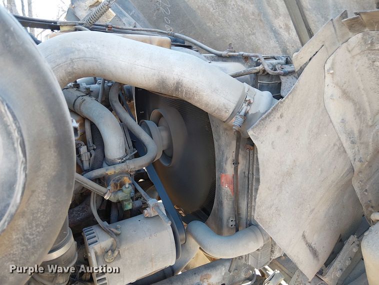 image for item FK0898 1994 Ford L9000 Aero Max semi truck