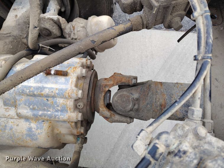 image for item IH9384 2006 Kenworth T800 truck cab and chassis