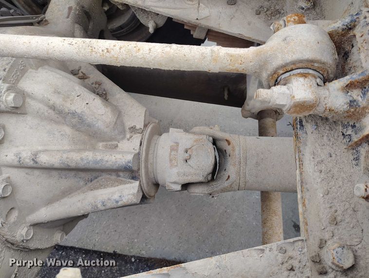 image for item IH9384 2006 Kenworth T800 truck cab and chassis