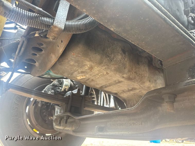 image for item YA0558 2020 International LT625 semi truck