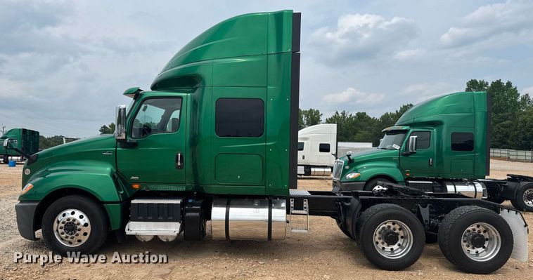 image for item YA0561 2020 International LT625 semi truck