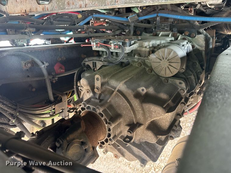 image for item YA0561 2020 International LT625 semi truck