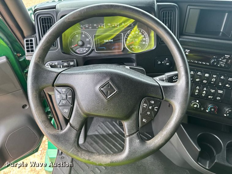 image for item YA0561 2020 International LT625 semi truck