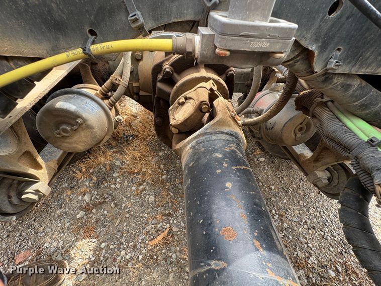 image for item YA0859 2016 International ProStar semi truck