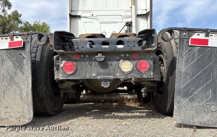 image for item YA0859 2016 International ProStar semi truck